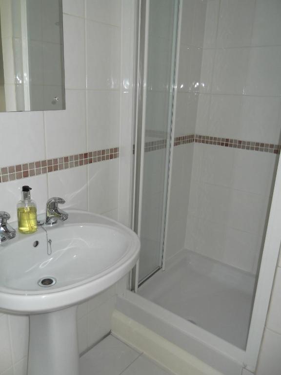 Lyndhurst Guest House Ulverston Phòng bức ảnh